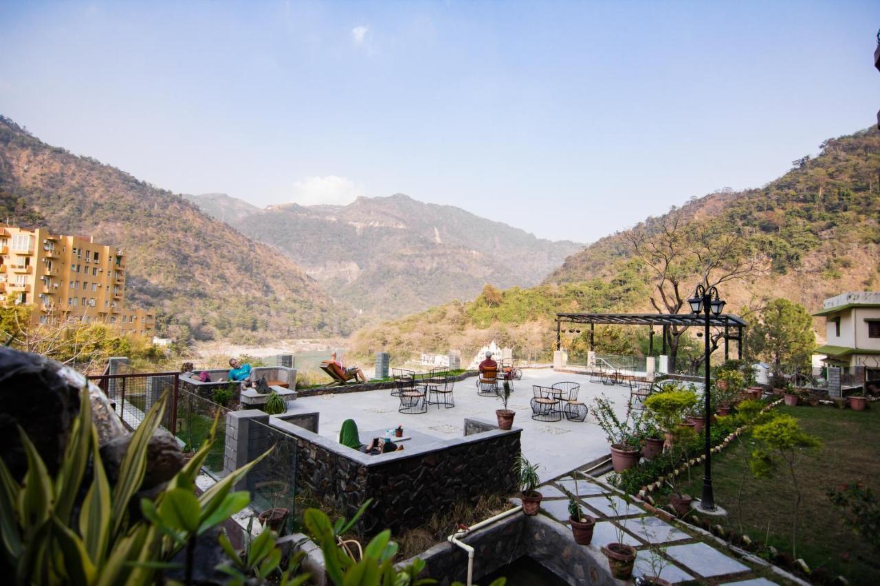 Hotel Divine Ganga Cabaña Rishīkesh Exterior foto
